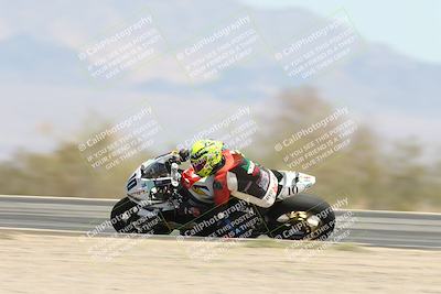 media/Apr-20-2025-CVMA (Sun) [[39090e8767]]/Race 9-Formula LW Twins Shootout/